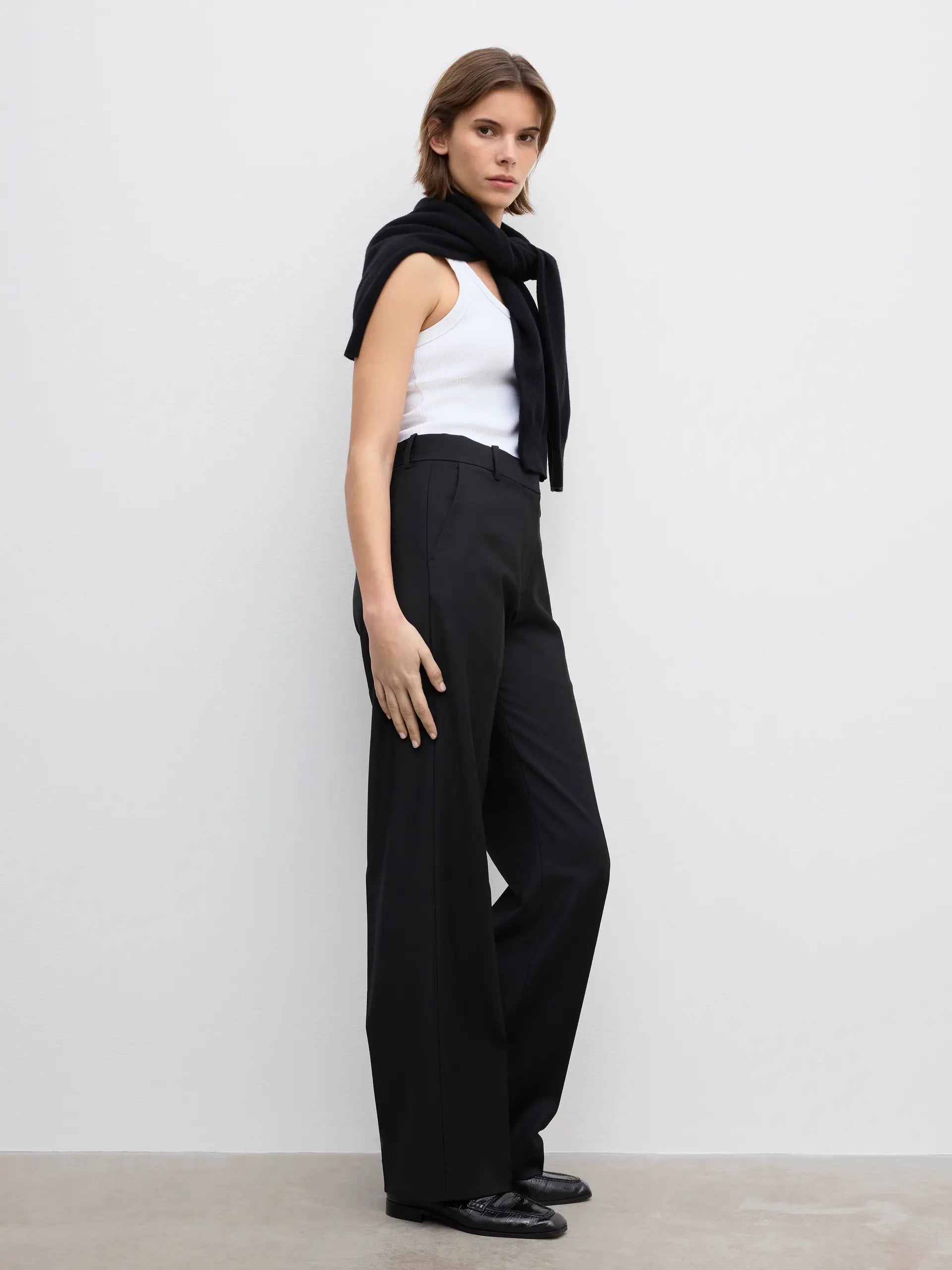 CLASSIC SUIT TROUSER: BLACK