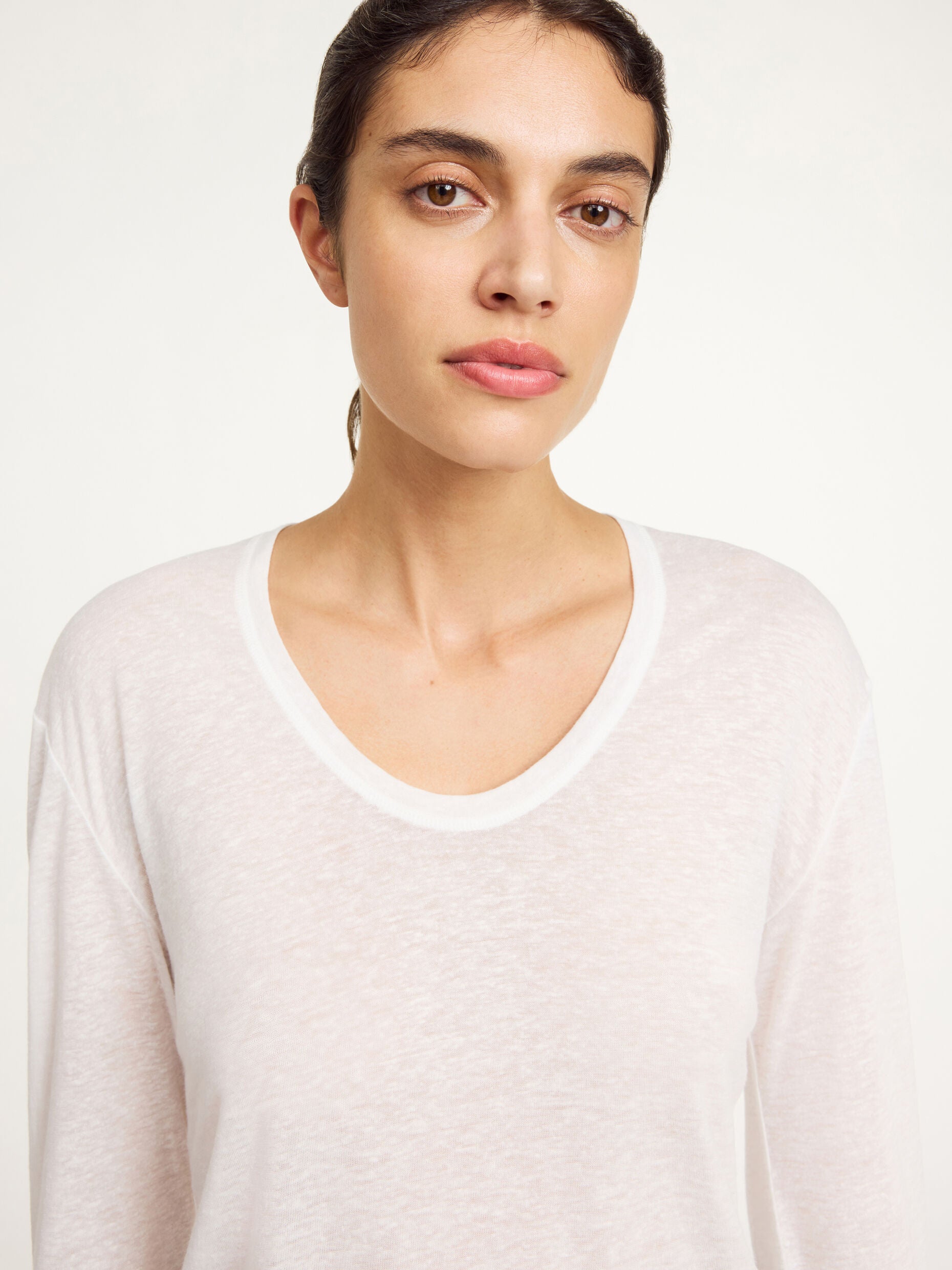 Amalou Top: Soft White
