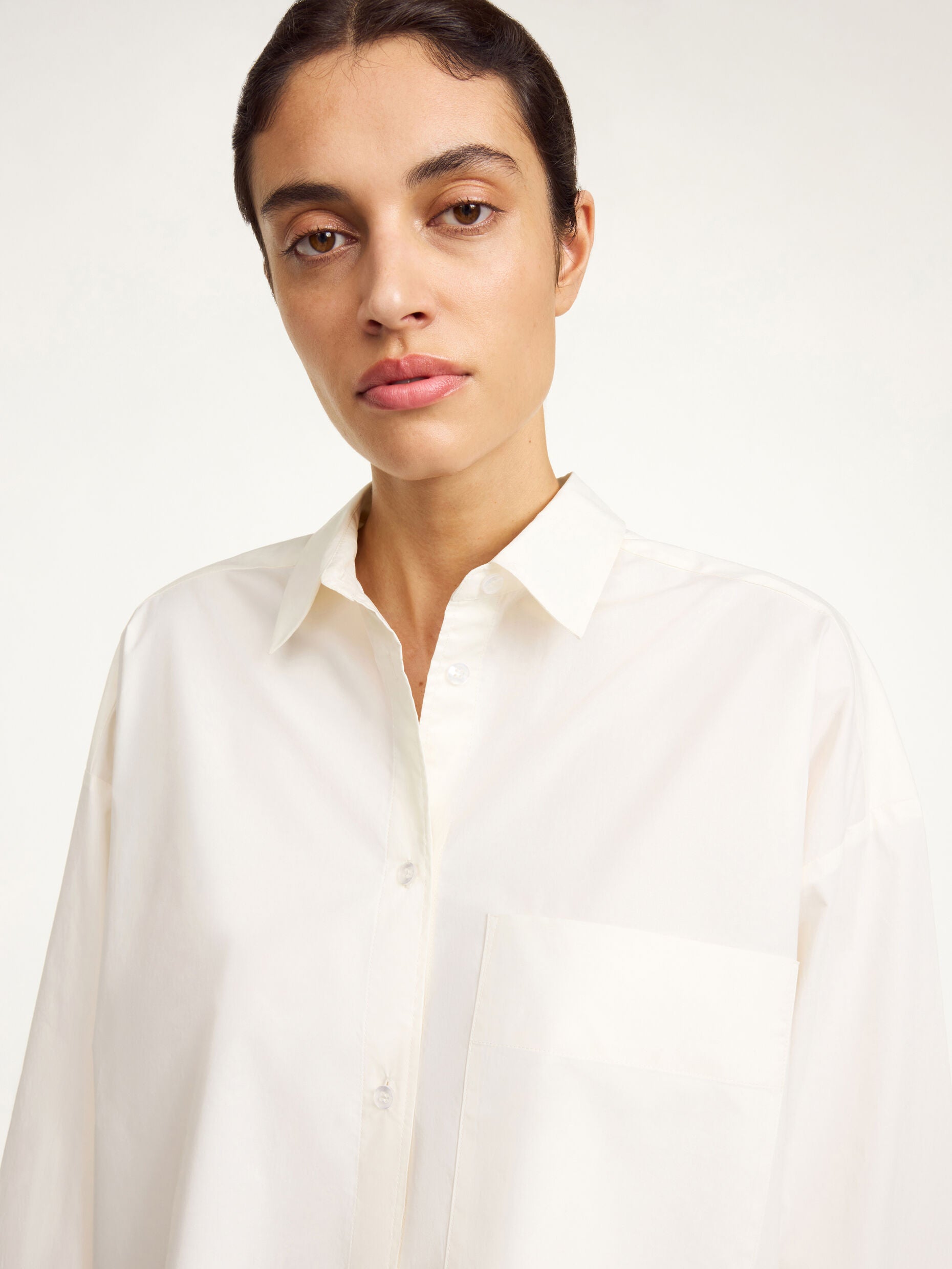 DERRIS ORGANIC COTTON SHIRT: WHISPER WHITE