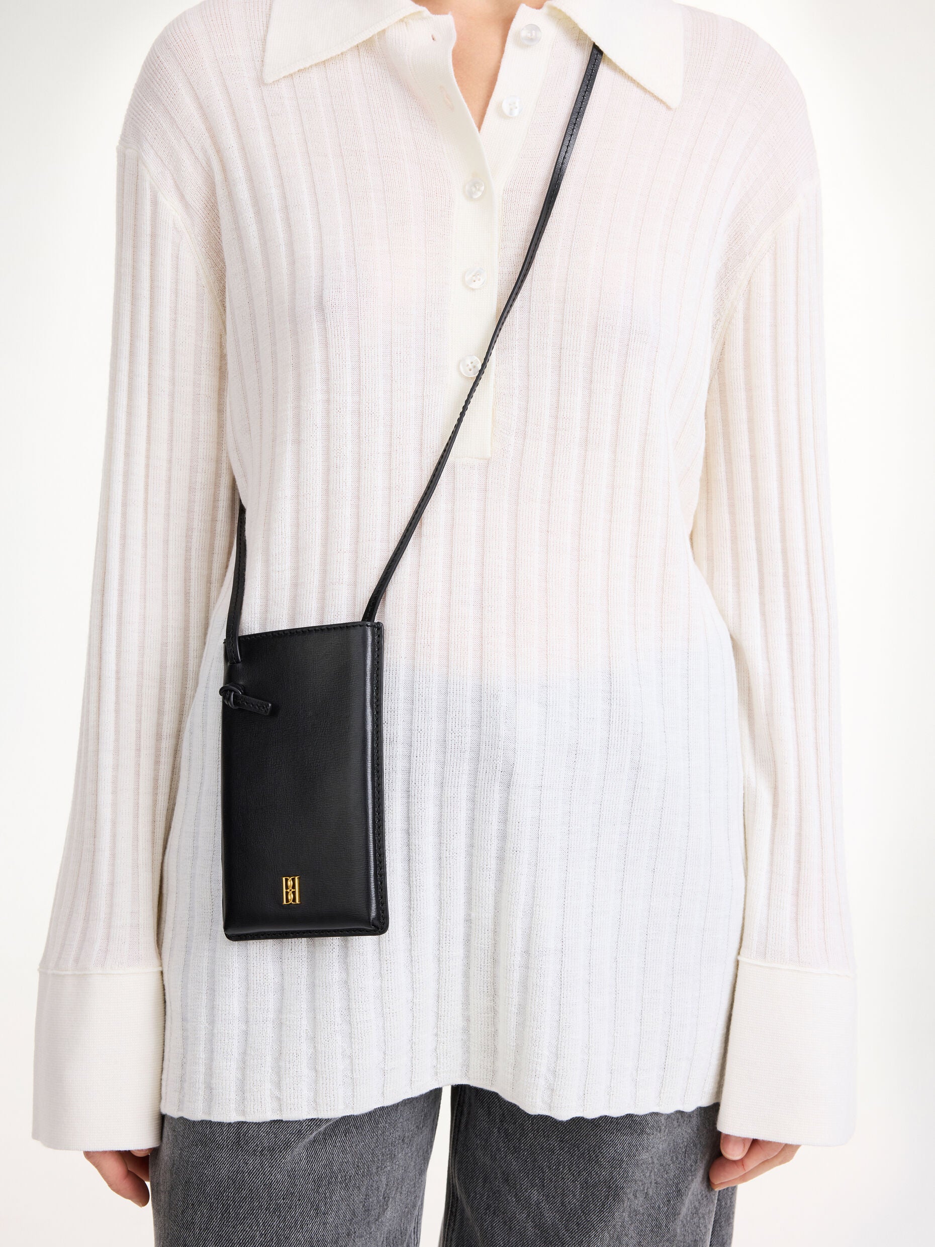 Aya Phone Pouch: black