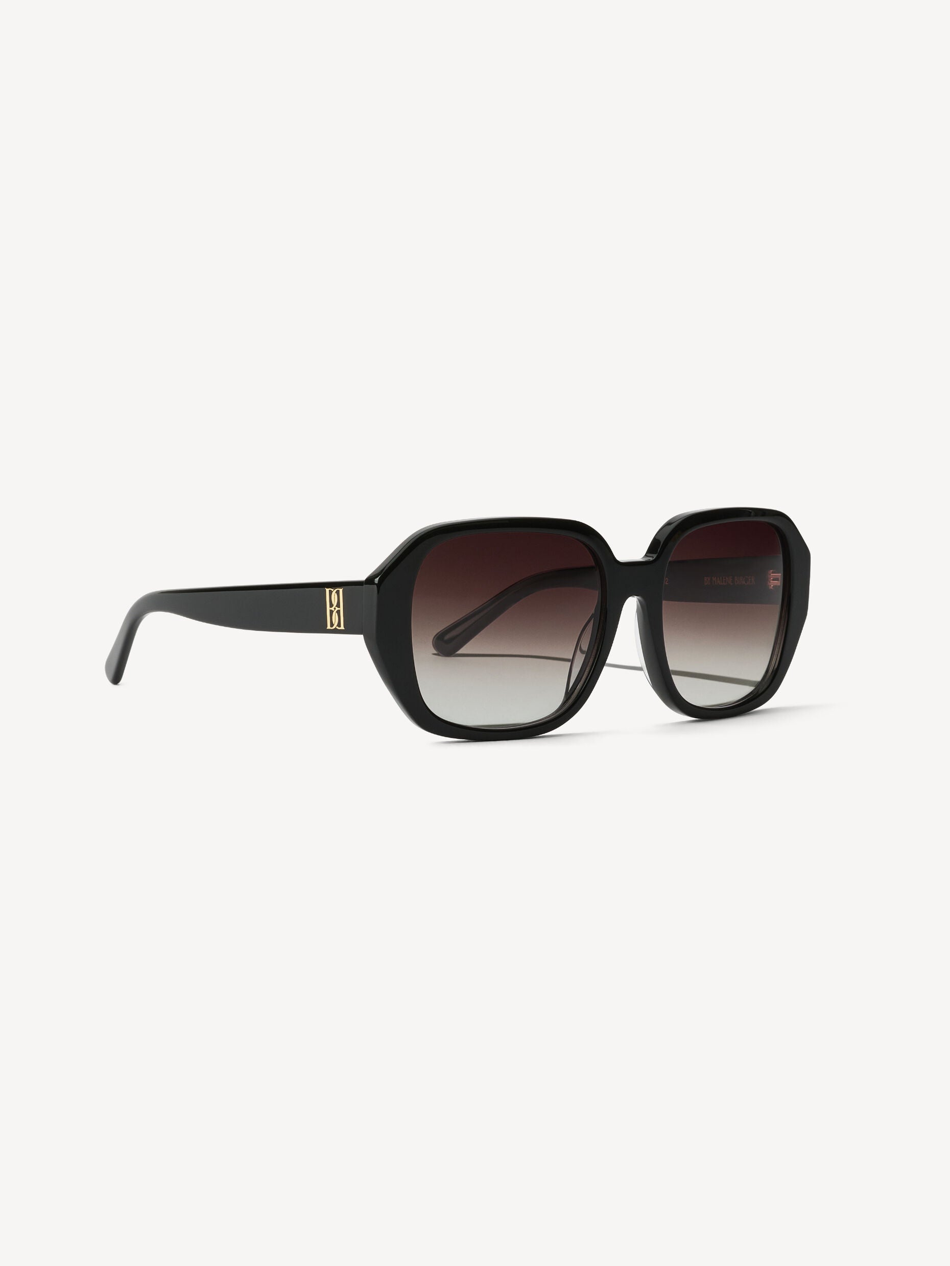 Milla sunglasses: black
