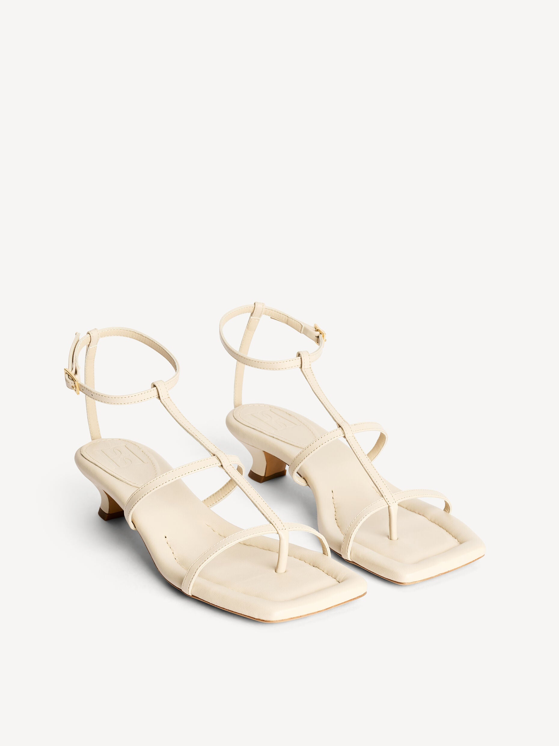 TEVA LEATHER SANDALS: SAND
