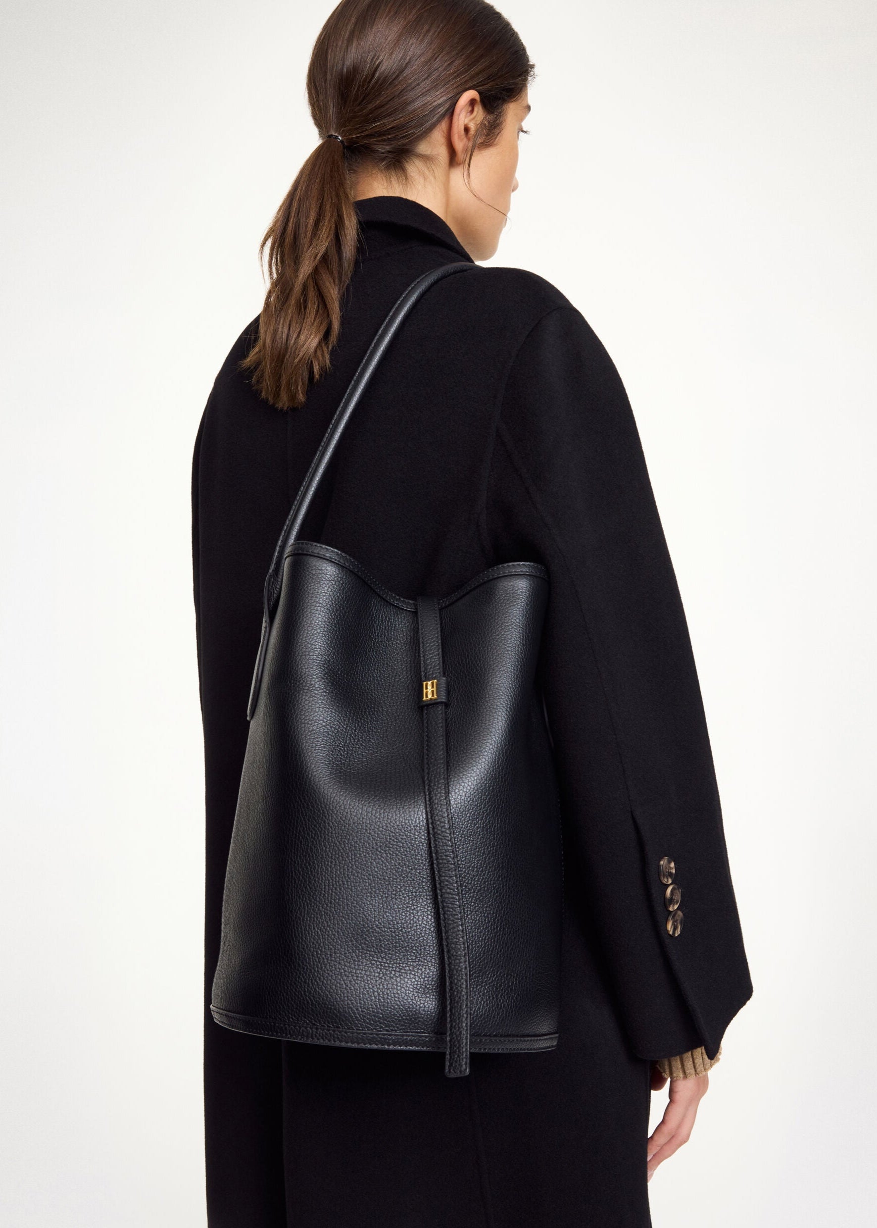 MARYLLON GRAINY BUCKET BAG: LARGE