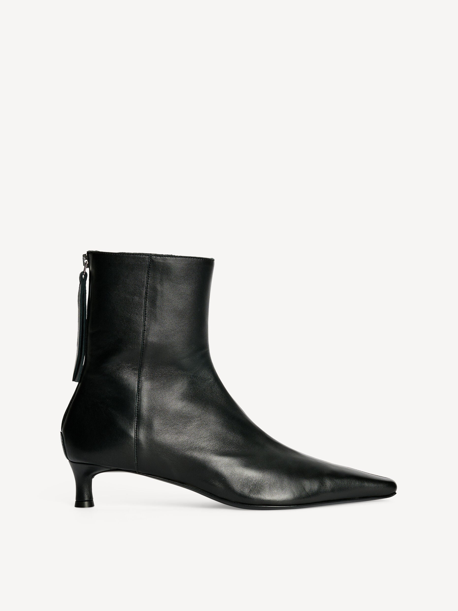 Micella boots: Black