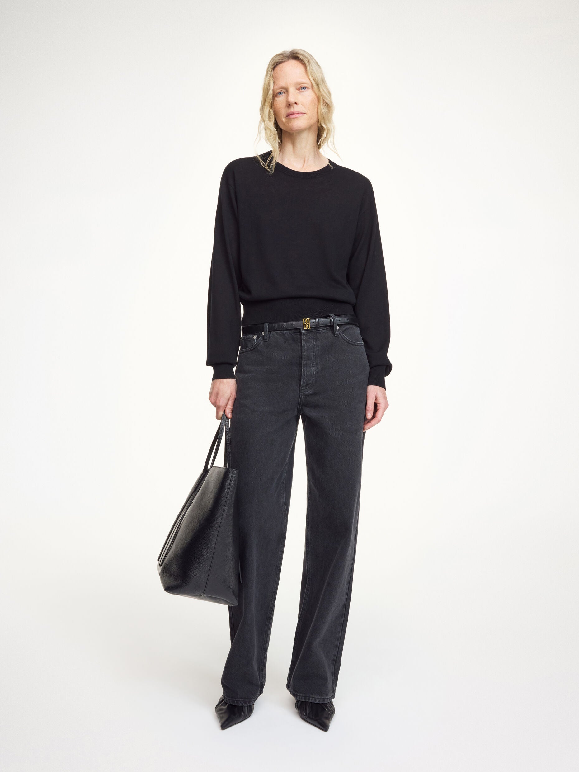 Mantea wool-blend sweater: Black