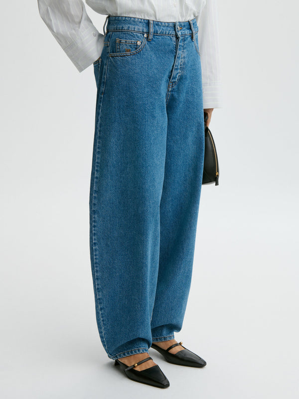 Dallas organic cotton jeans: mid denim blue