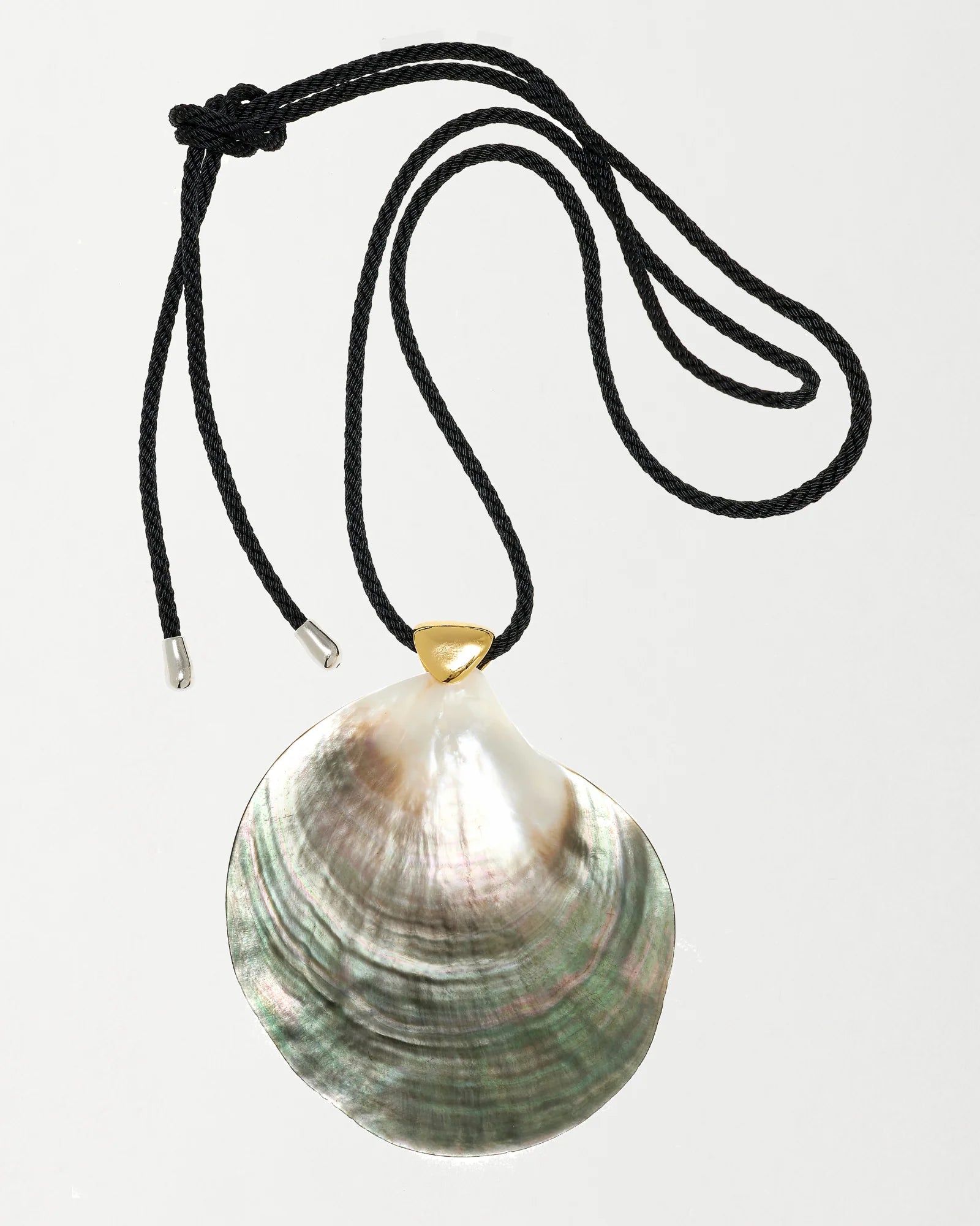 Oro Necklace