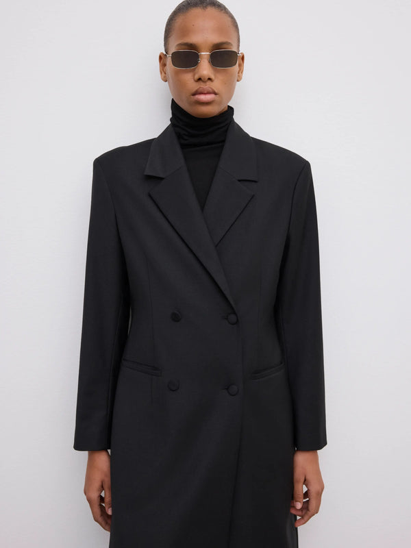 Long tailored blazer: black