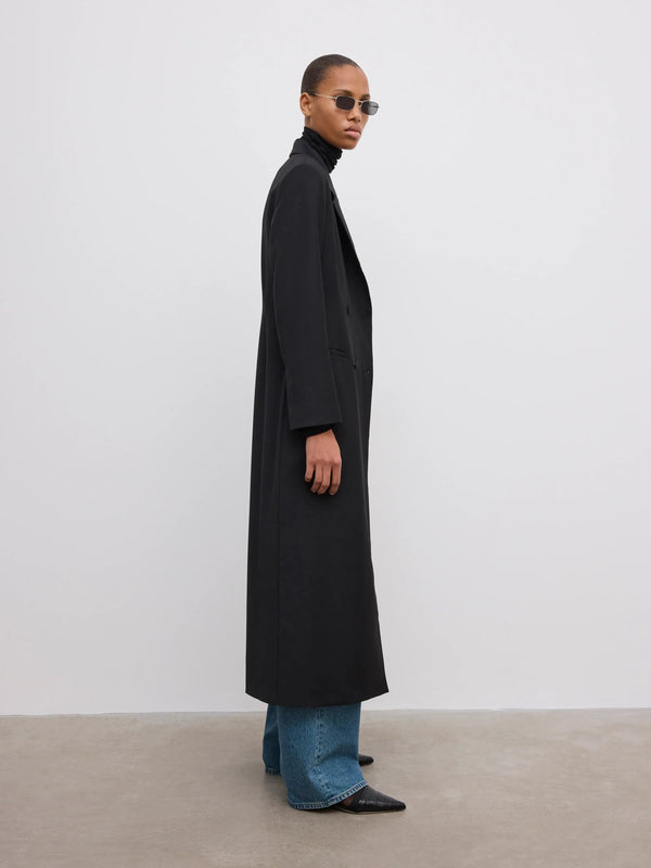 Long tailored blazer: black