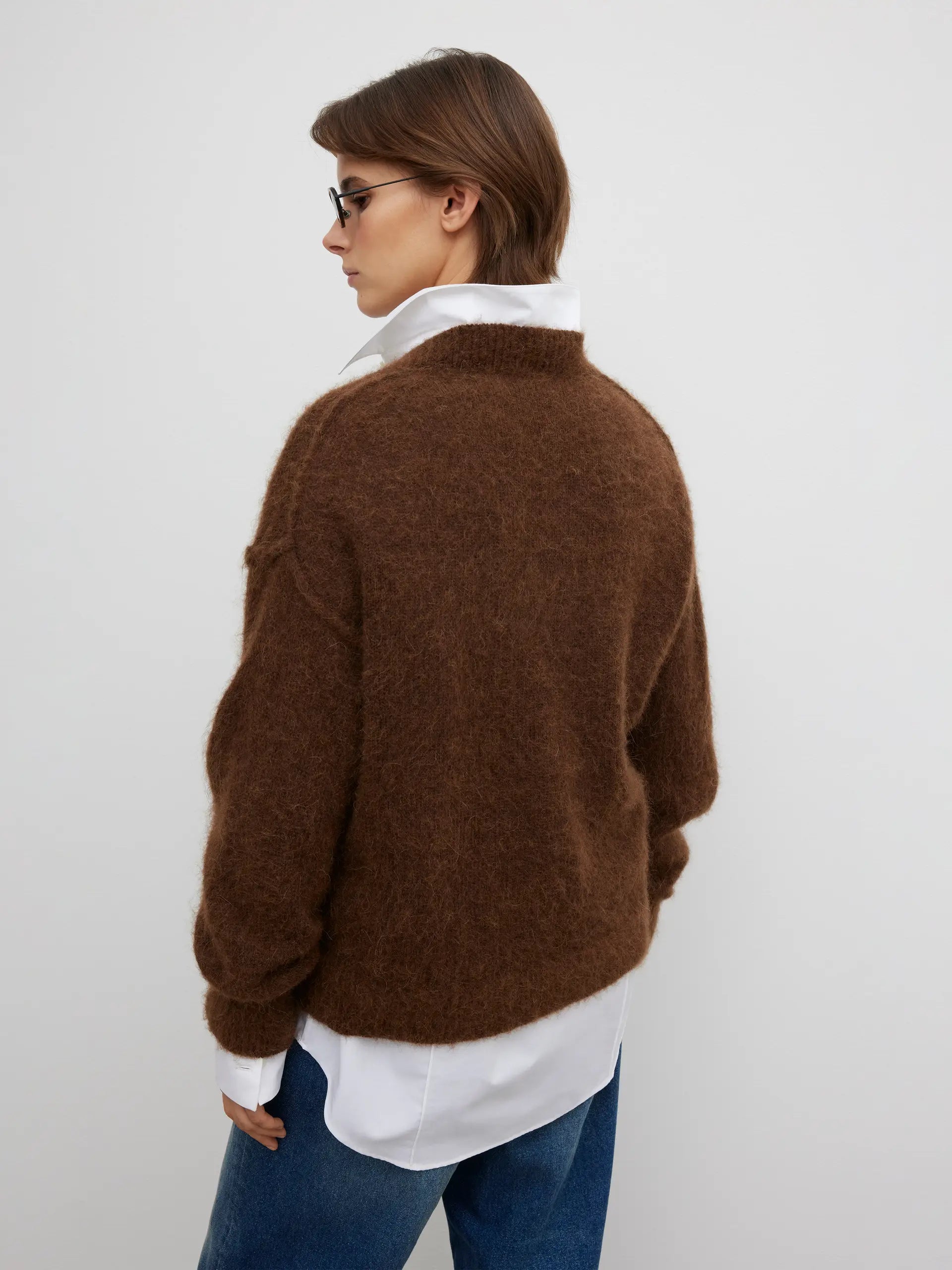 V-NECK ALPACA KNIT: TOBACCO BROWN