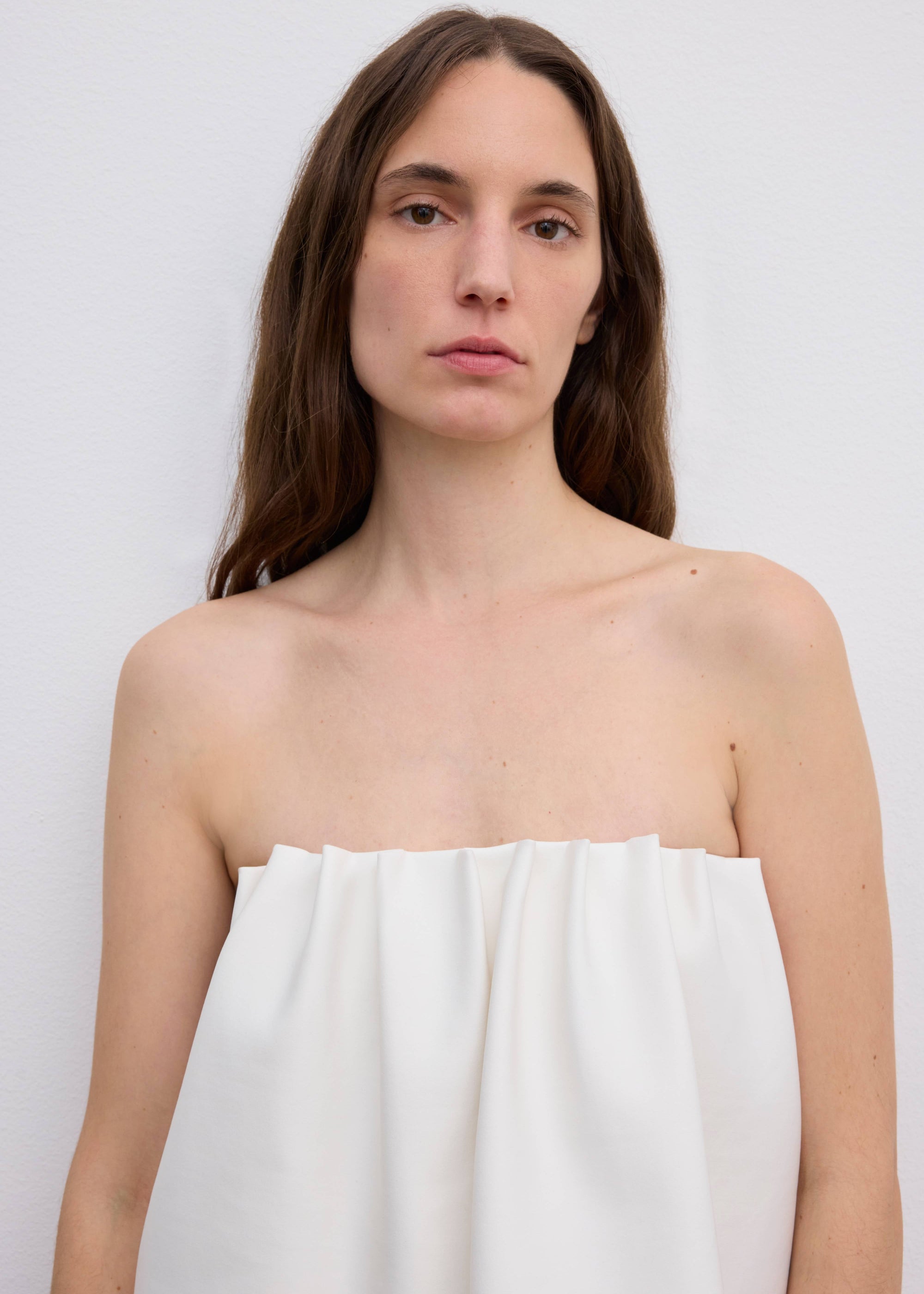ROUCHED TUBE TOP: WHITE