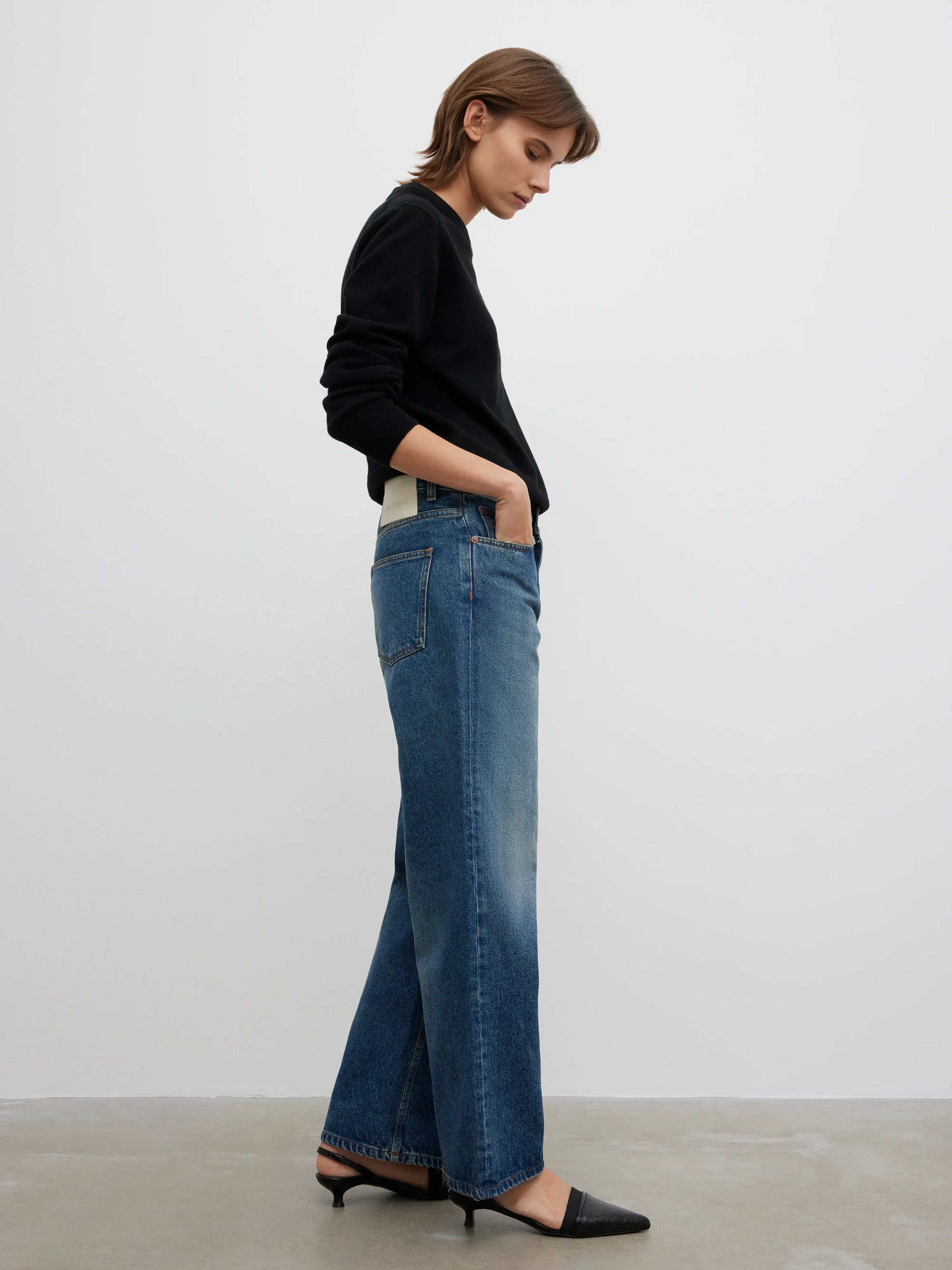 Cropped Denim: Vintage Blue