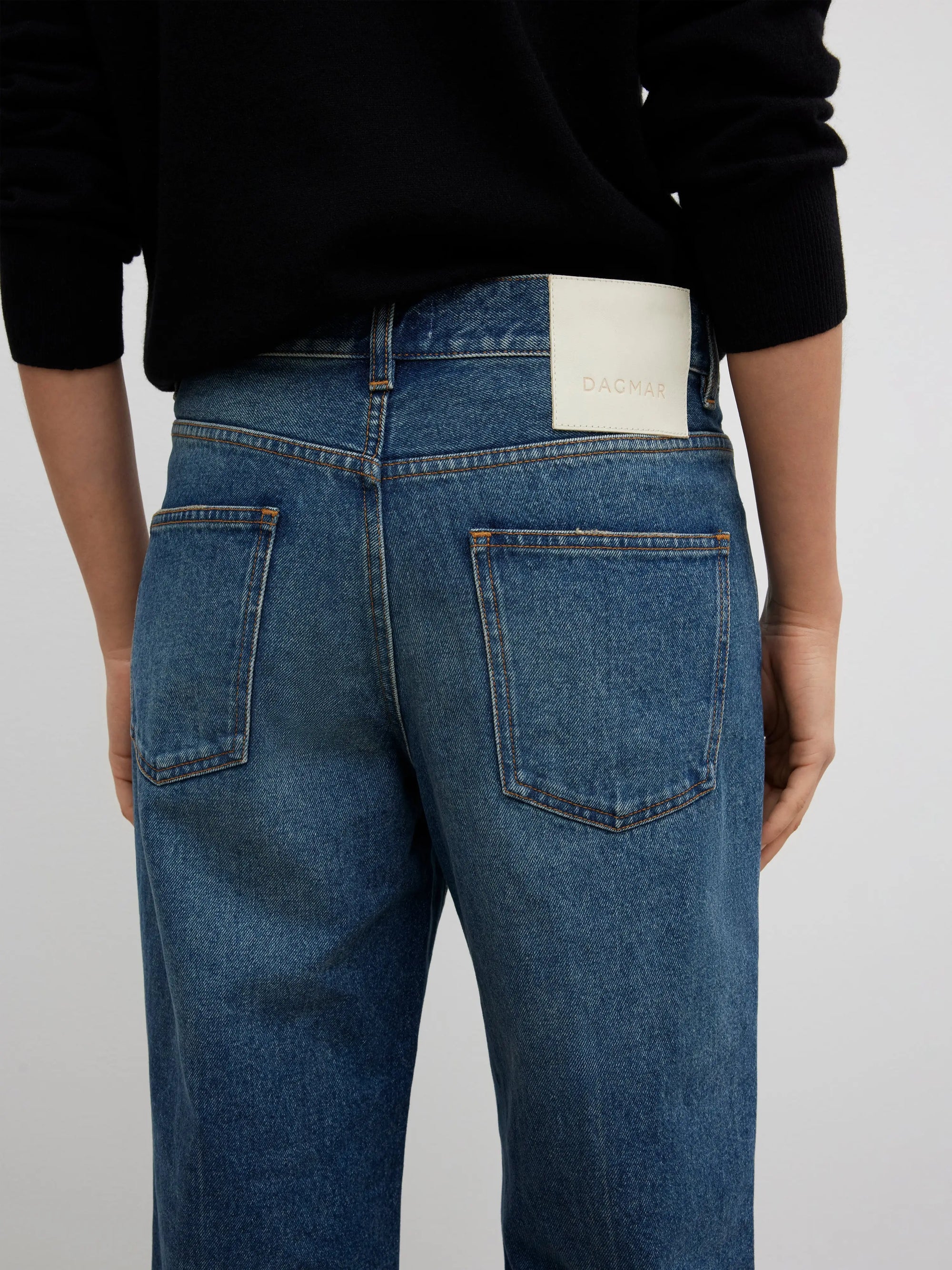 Cropped Denim: Vintage Blue