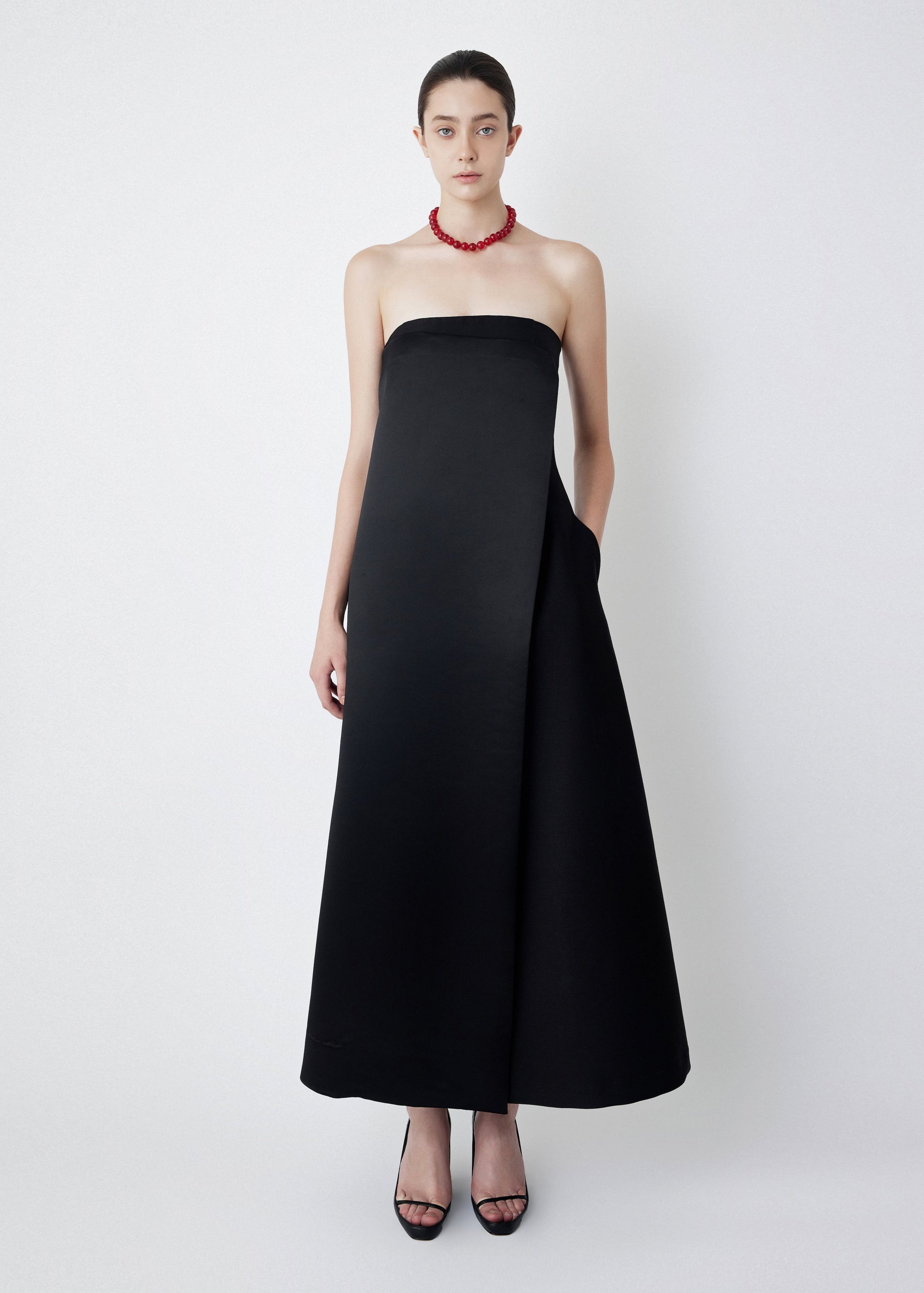 DOVE DRESS: BLACK