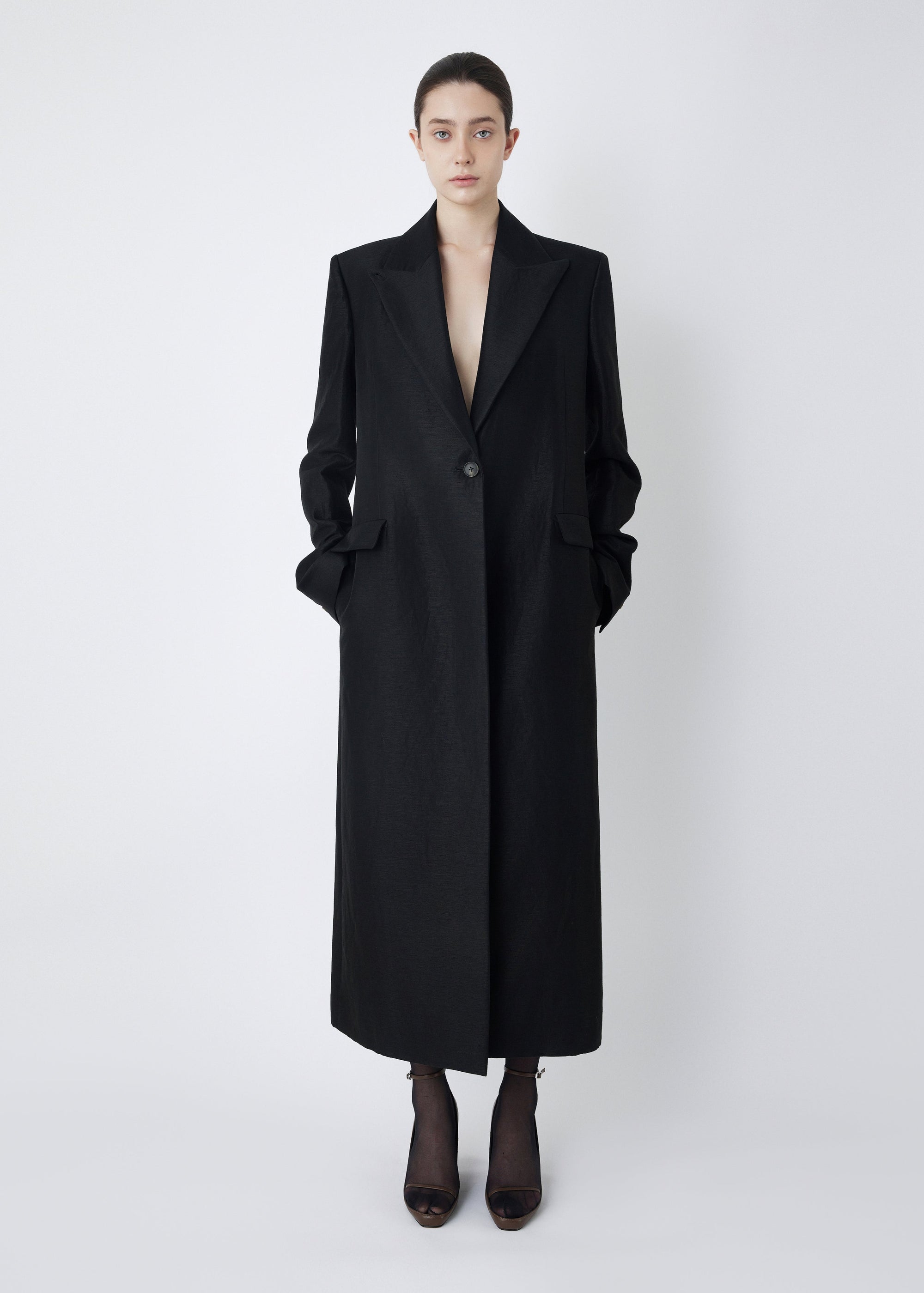 KIRI COAT: BLACK