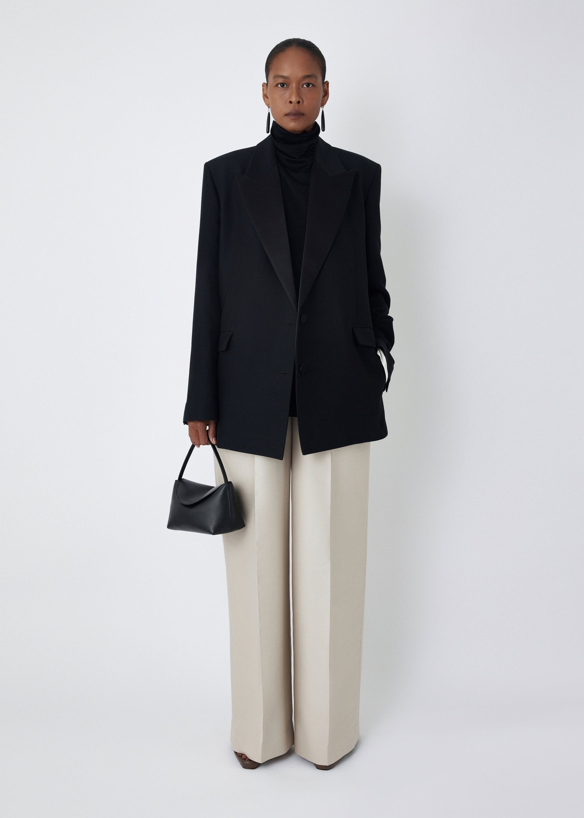 CARRIE BAG: BLACK