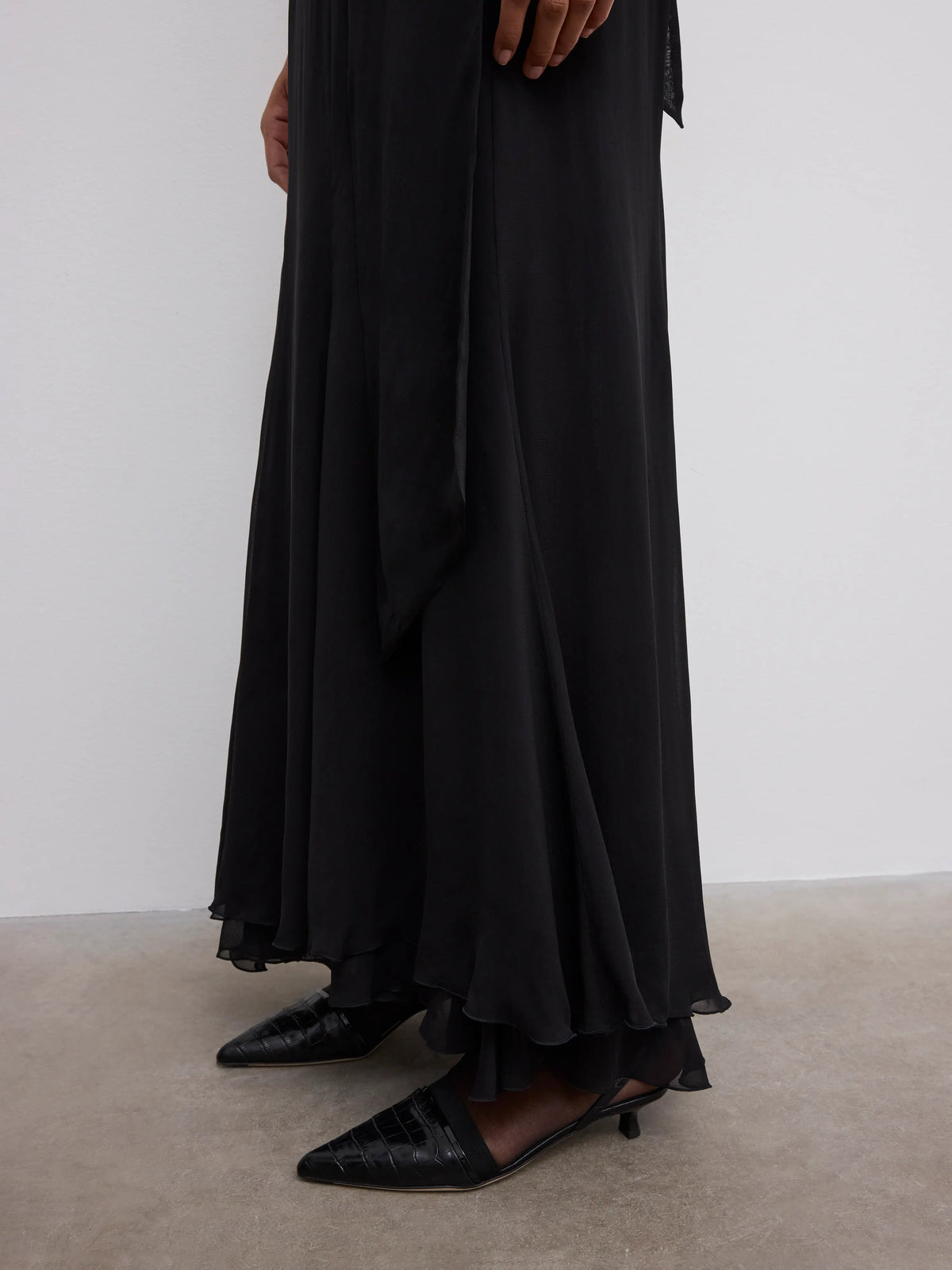 Chiffon Maxi Skirt: Black