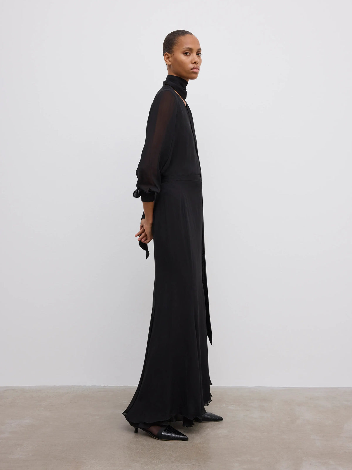 Chiffon Maxi Skirt: Black