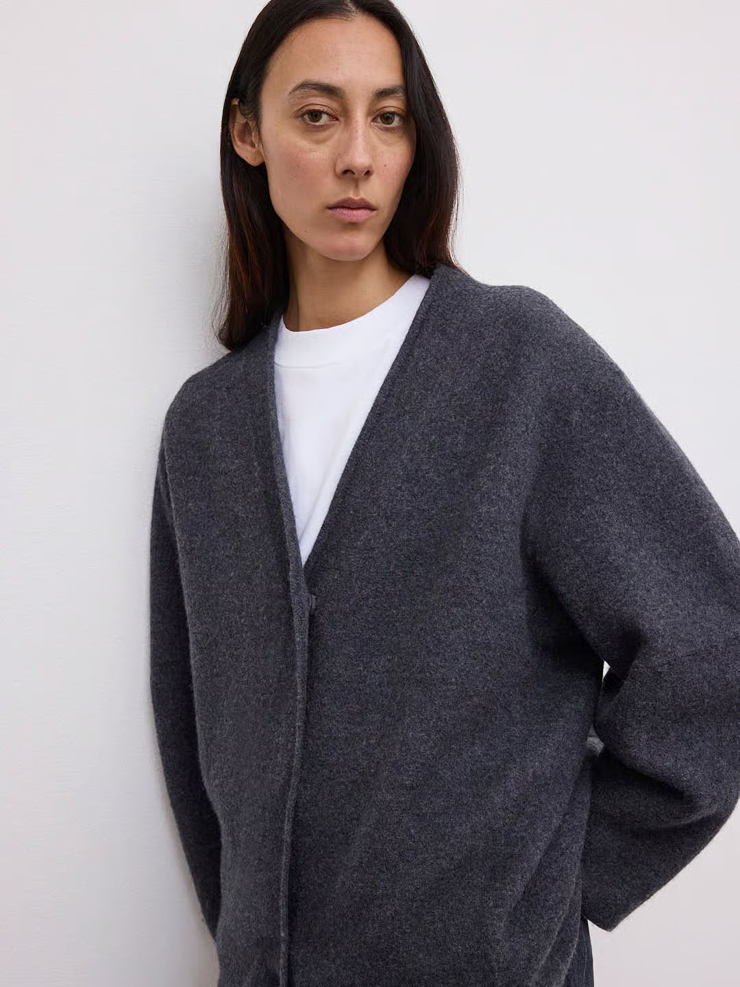 Long Wool Cardigan: Anthracite Grey