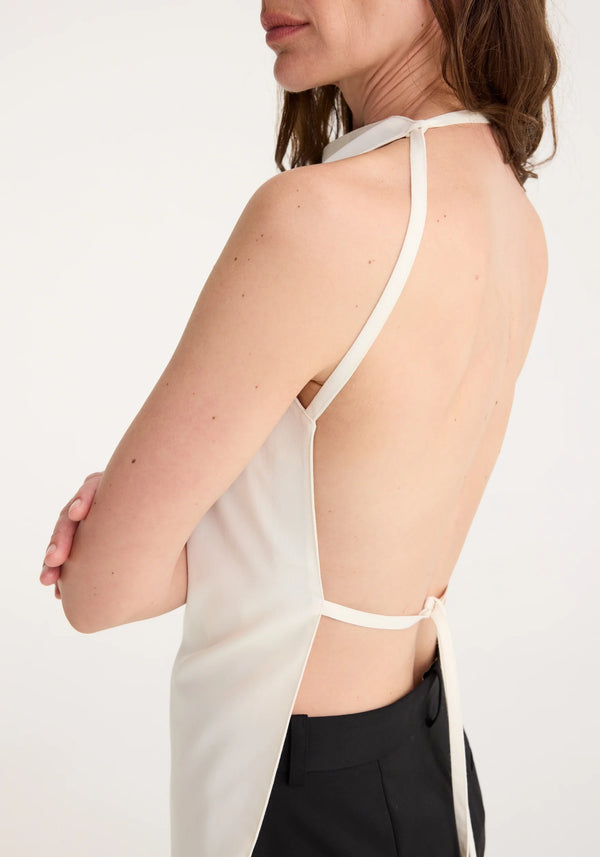 OPEN BACK SLEEVELESS TOP : WHITE