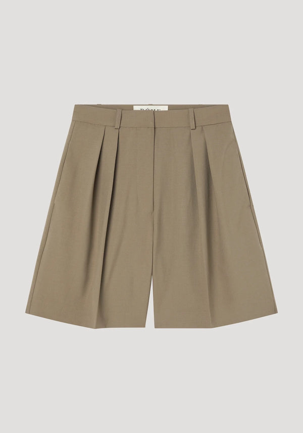 TAILORED WIDE LEG SHORTS: KHAKI