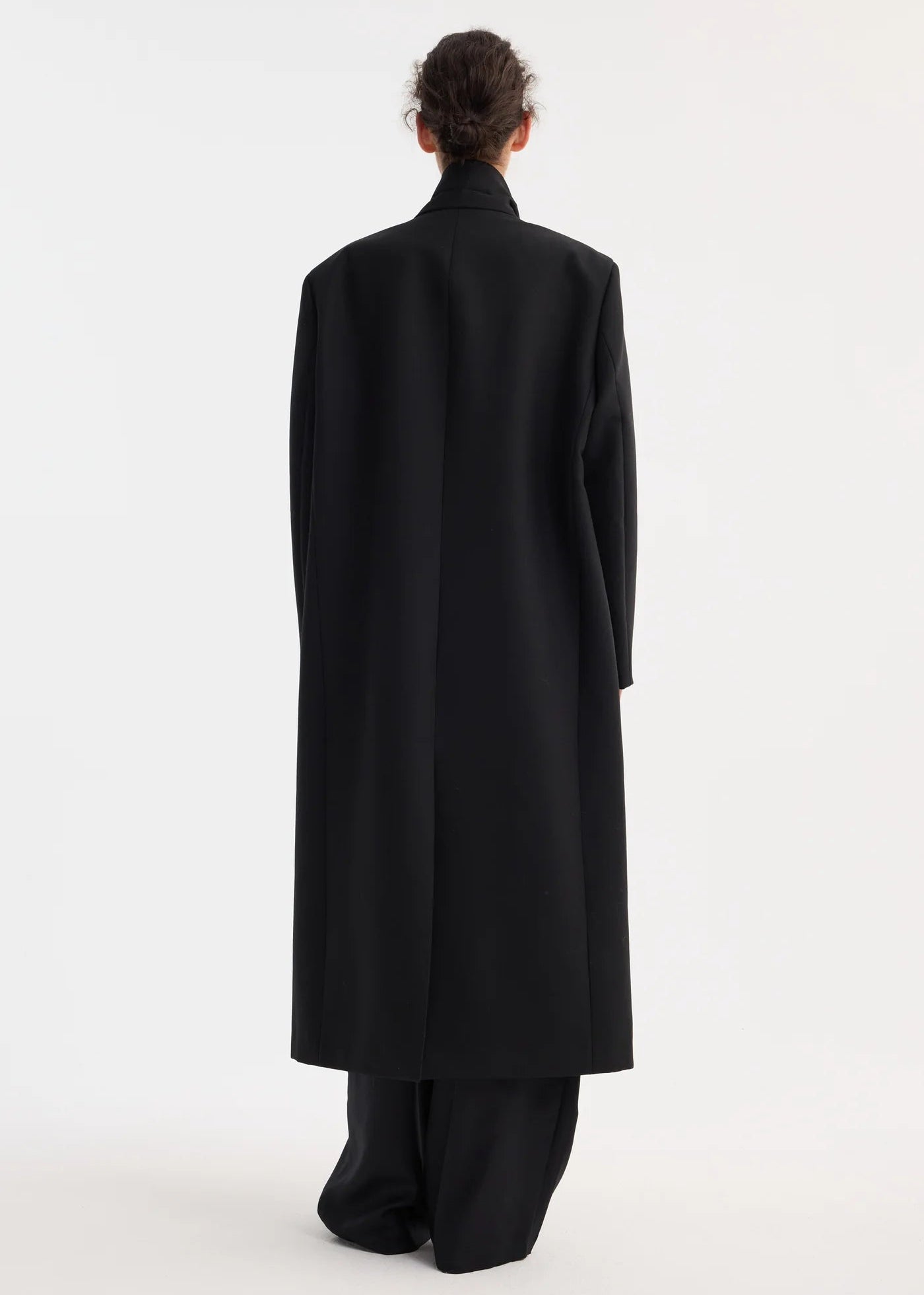 SIGNATURE OPERA COAT: BLACK