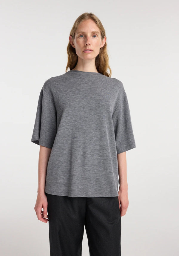 oversized soft merino t-shirt: dark grey melange