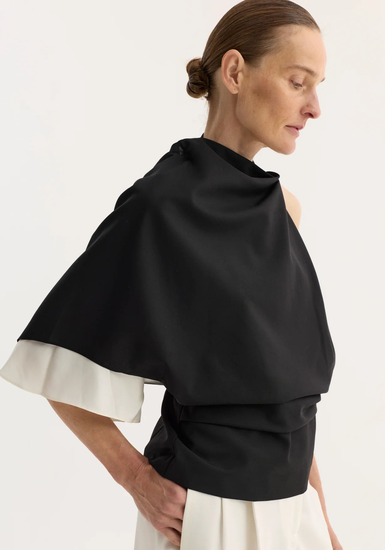 DRAPED OPEN BACK TOP: BLACK