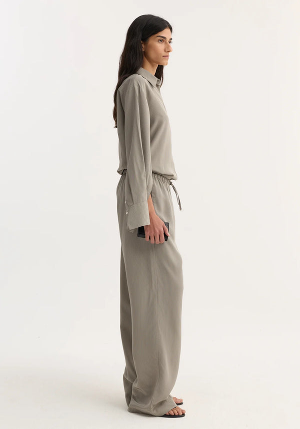 Relaxed fit trousers: Light grey stripe
