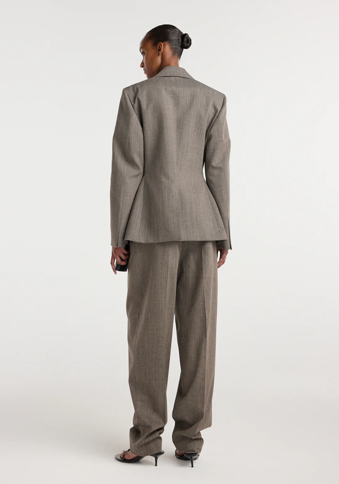 hourglass shaped blazer: earth slub