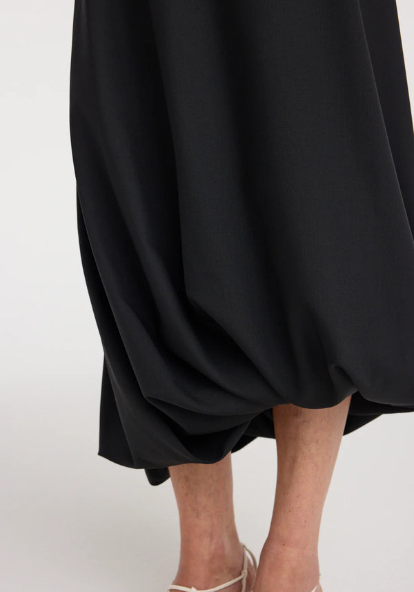 twisted skirt: black