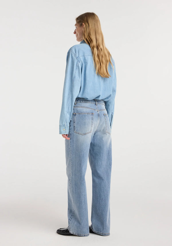 baggy fit denim: classic blue