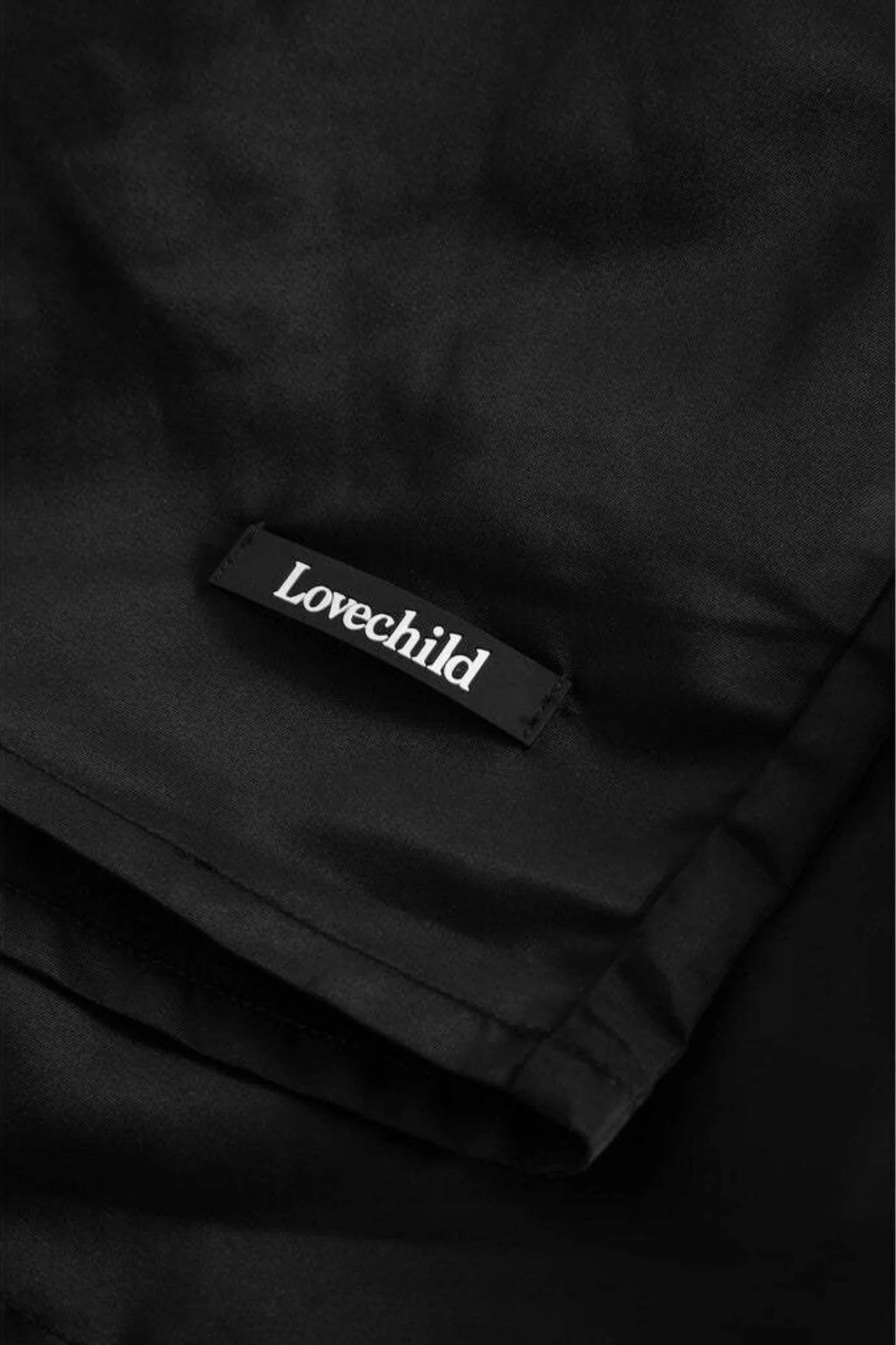 Alessio Shorts: Black