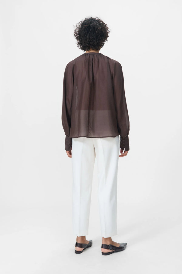 ALLONA BLOUSE: CHESTNUT
