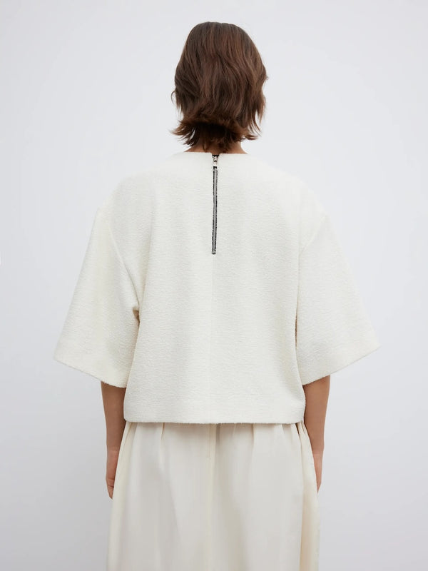 WOVEN BOUCLE T-SHIRT: CREAM WHITE