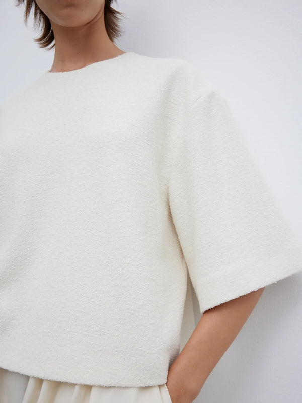 WOVEN BOUCLE T-SHIRT: CREAM WHITE