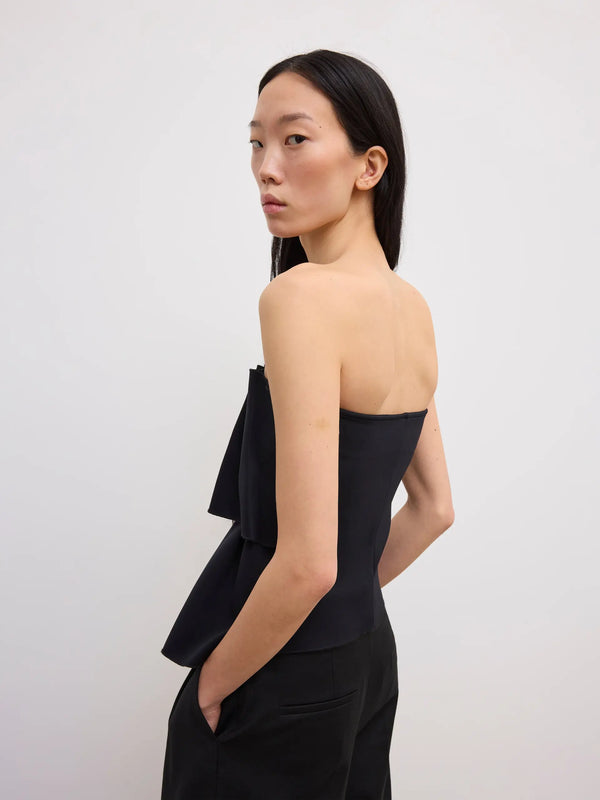 Sculpted tube top: black