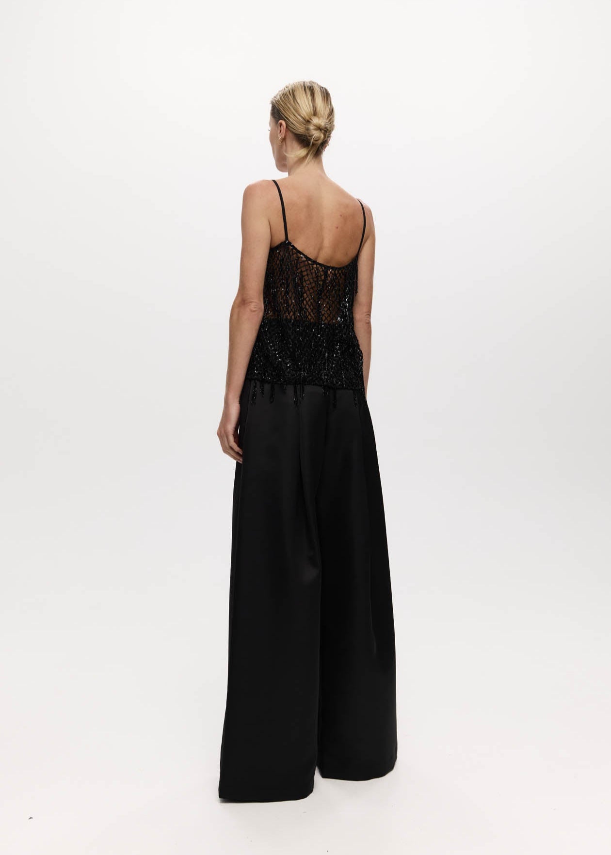 BEAD SINGLET TOP: BLACK