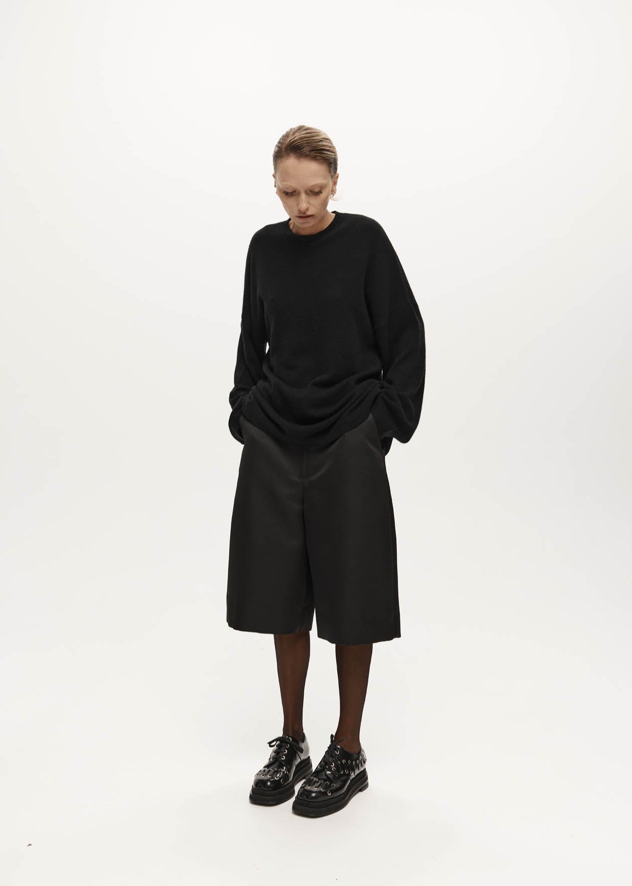 GIBSON KNIT: BLACK