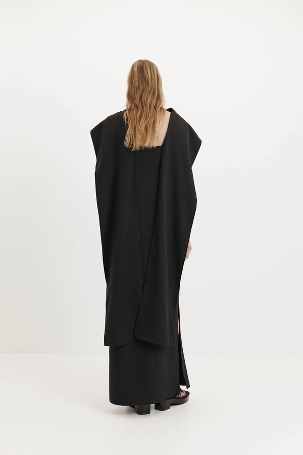 Laro Dress Summer Suiting: Black