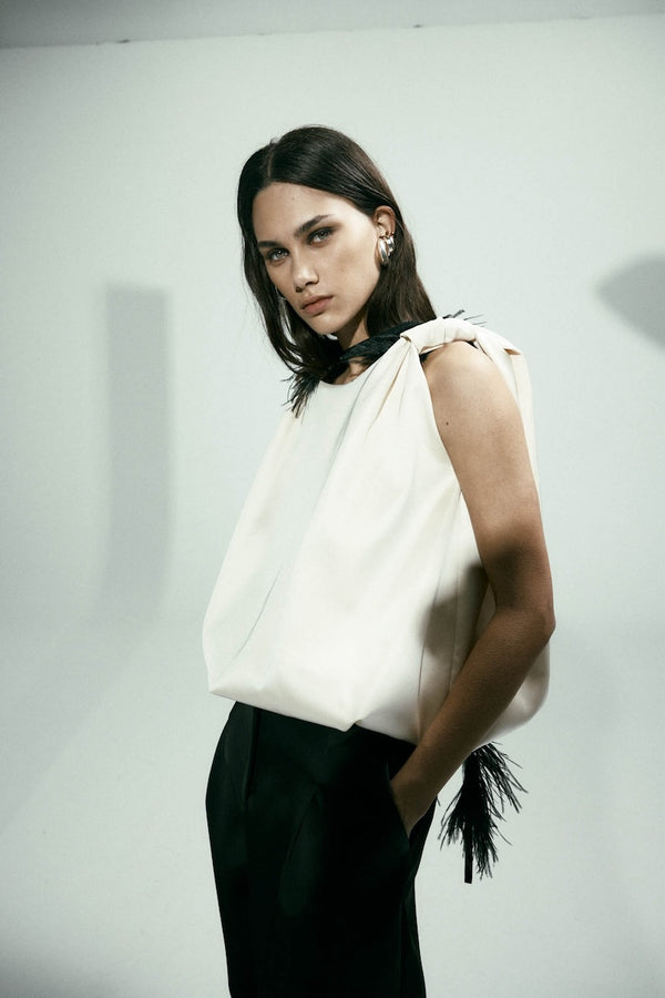 KNOT TOP: IVORY