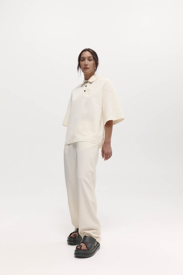 Short Sleeve Orwell Polo: Cream Sorona