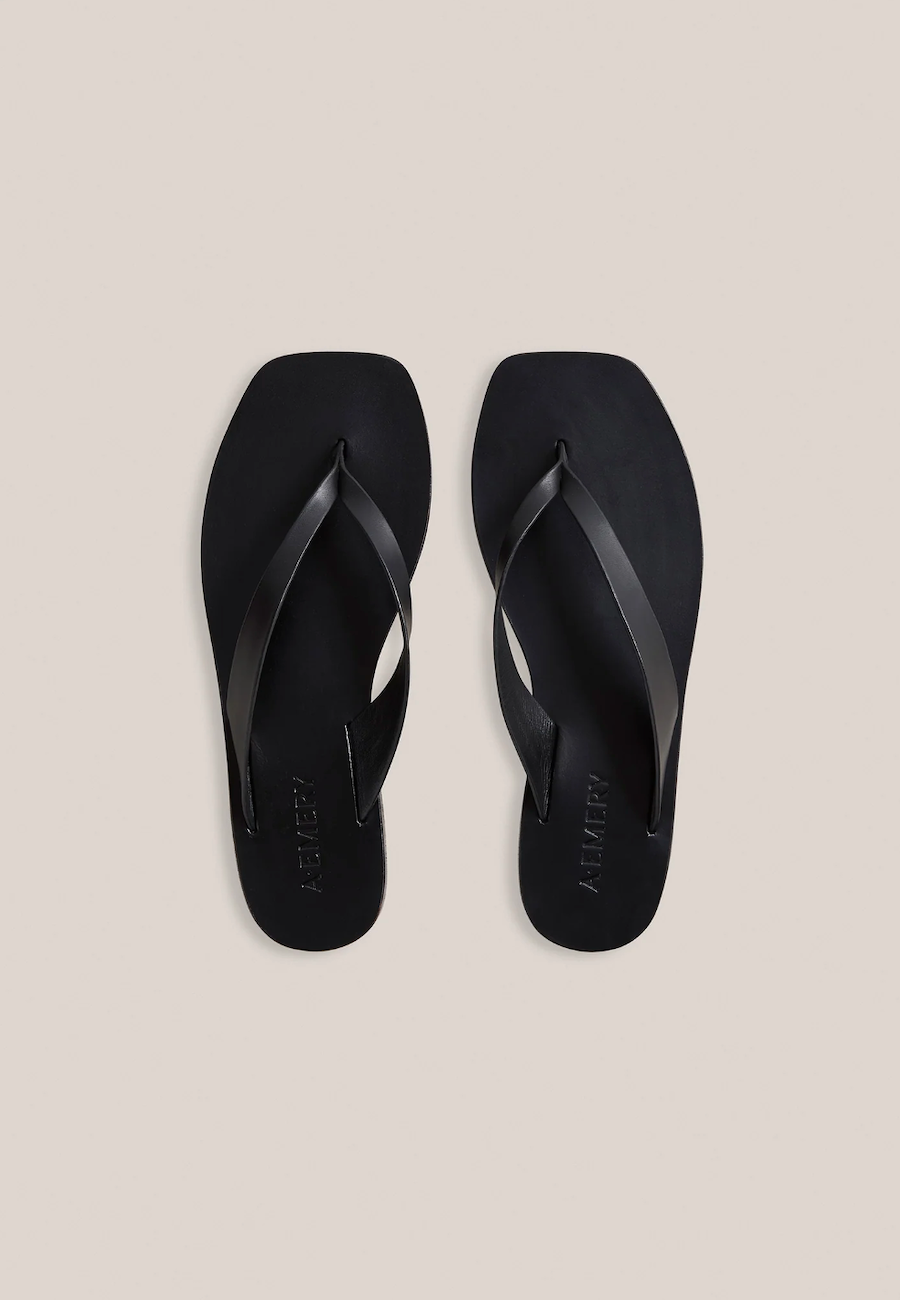 KINTO SANDAL: BLACK