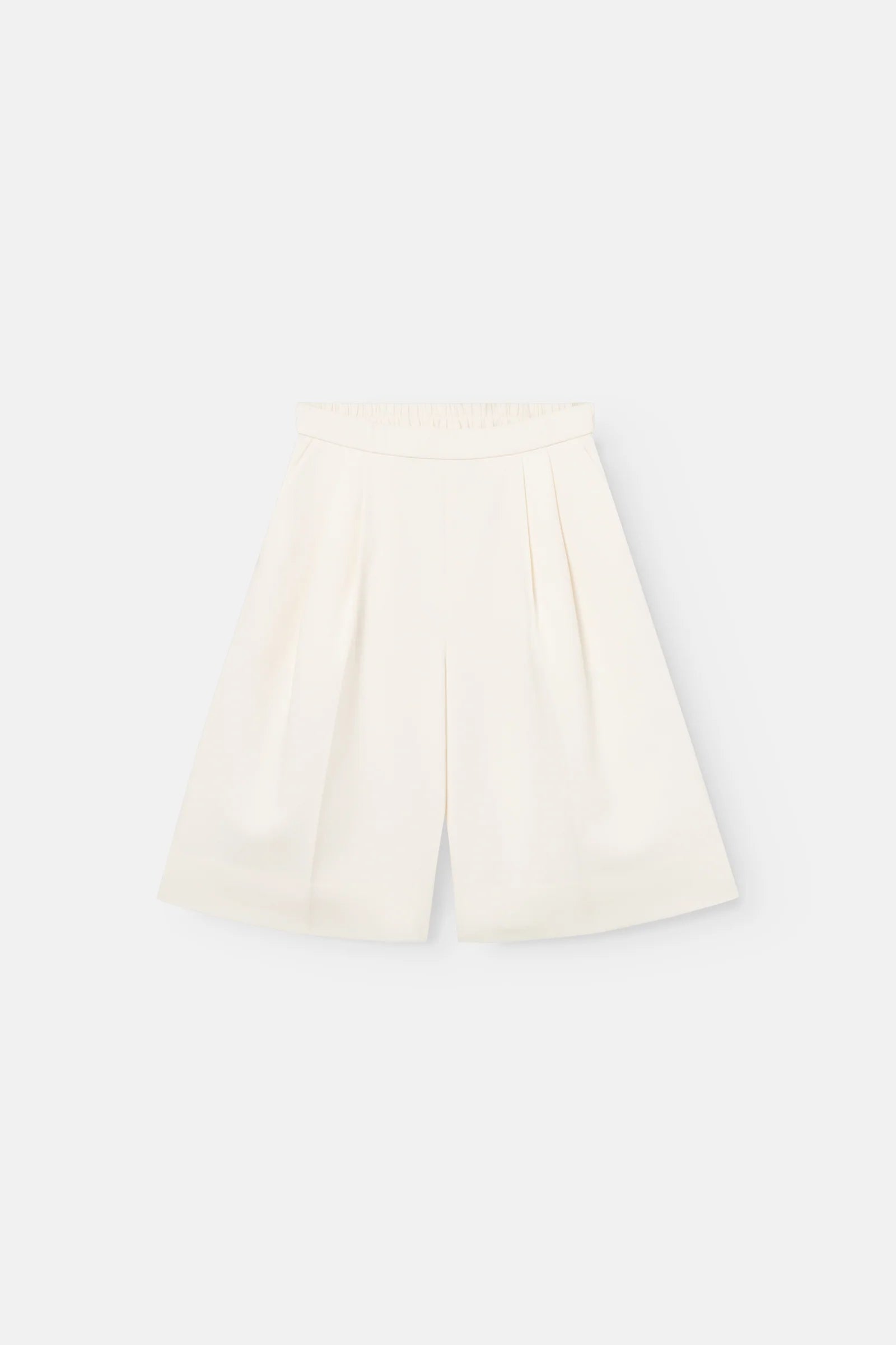 Lainey Shorts: Egret