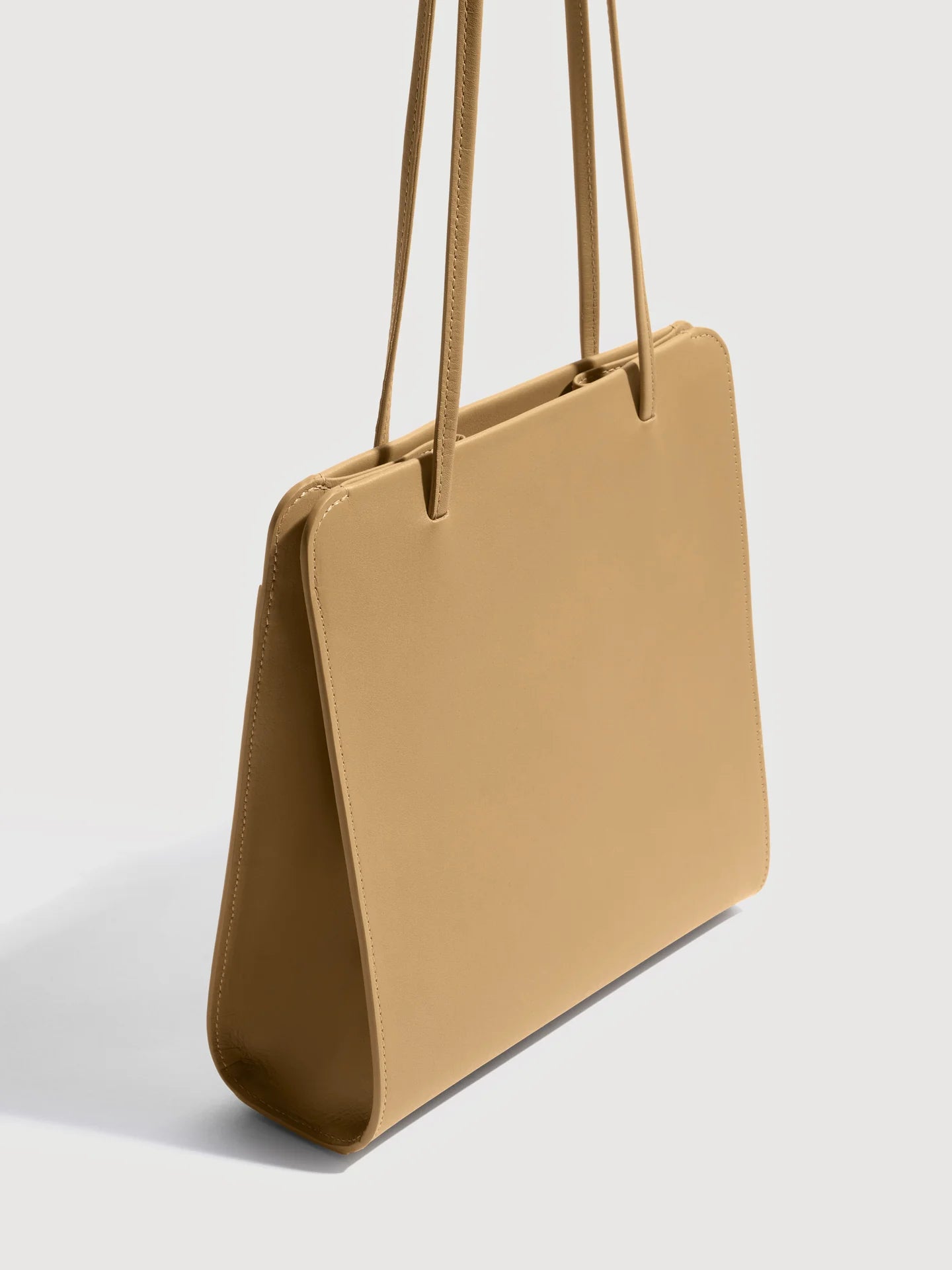LISSE BAG: CHAI DOUBLE TANNED LEATHER