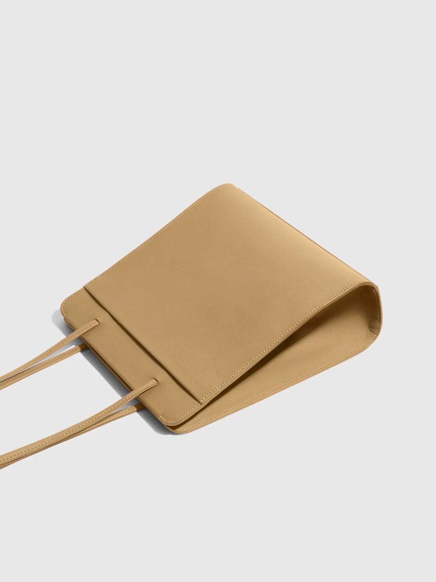 LISSE BAG: CHAI DOUBLE TANNED LEATHER