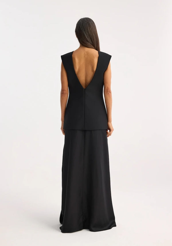 OPEN BACK DRESS: BLACK