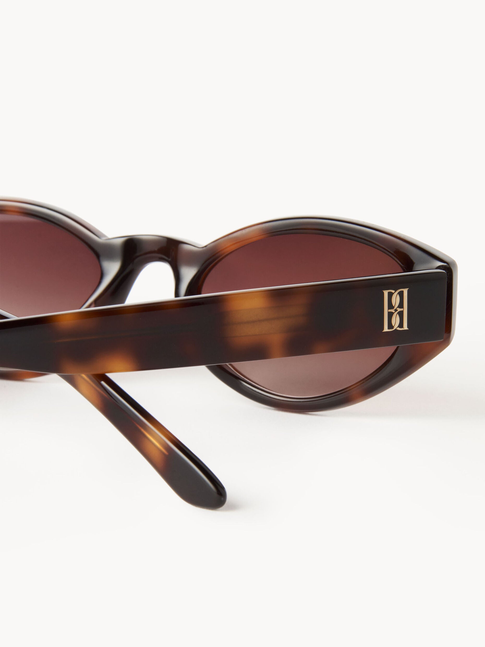 MYLA SUNGLASSES : TORTOISE