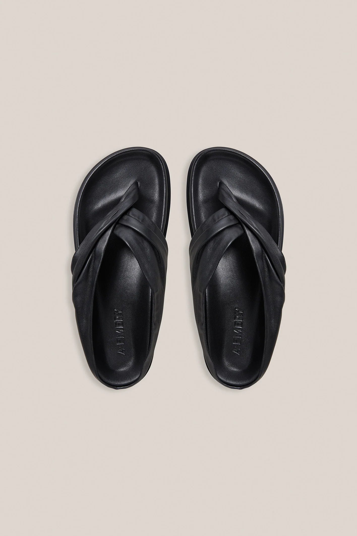 THE SHAW SANDAL: BLACK