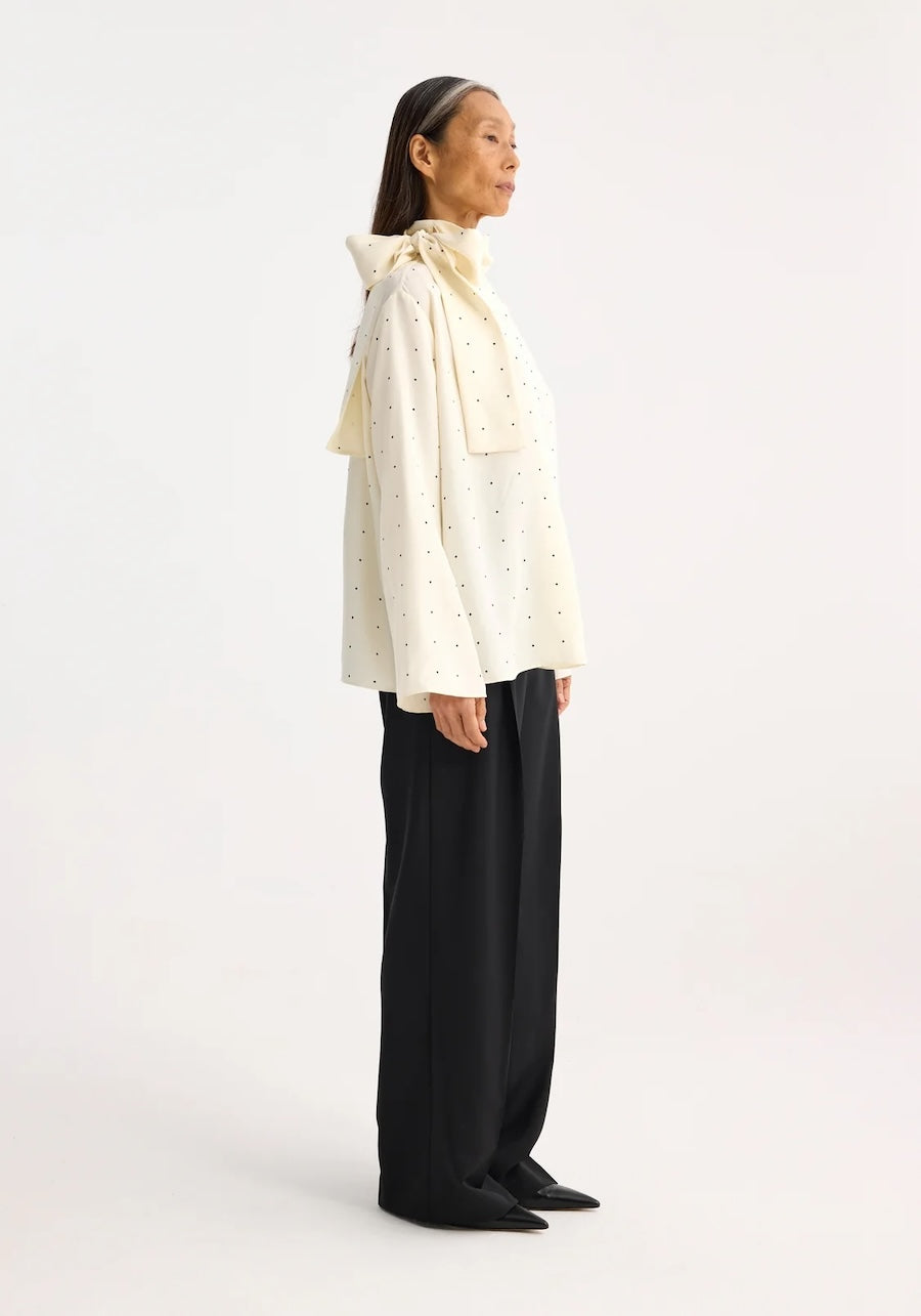 DOTTED SILK FOULARD TOP: CREAM / BLACK DOT